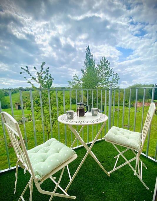 Field View Villa Braunston  Exterior photo